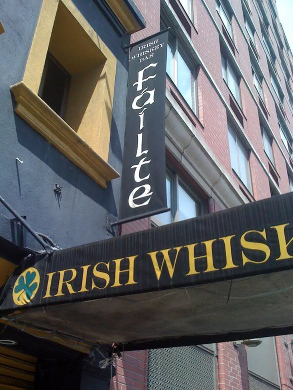 Amazon Failte Signs Failte | Play pool in New York, NY | ChalkySticks - Find, Play, and ...