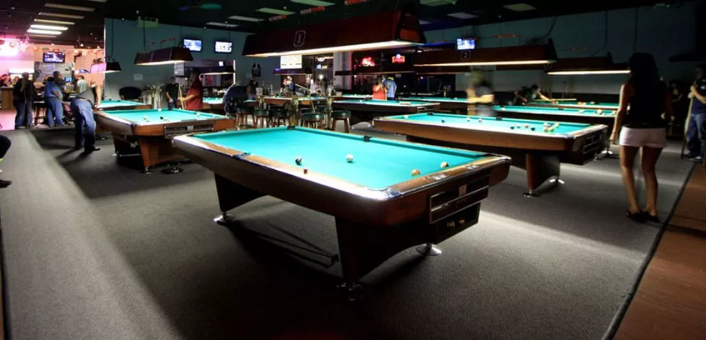 Shooters Sports & Grill Riverside | Play pool in Riverside, CA ...