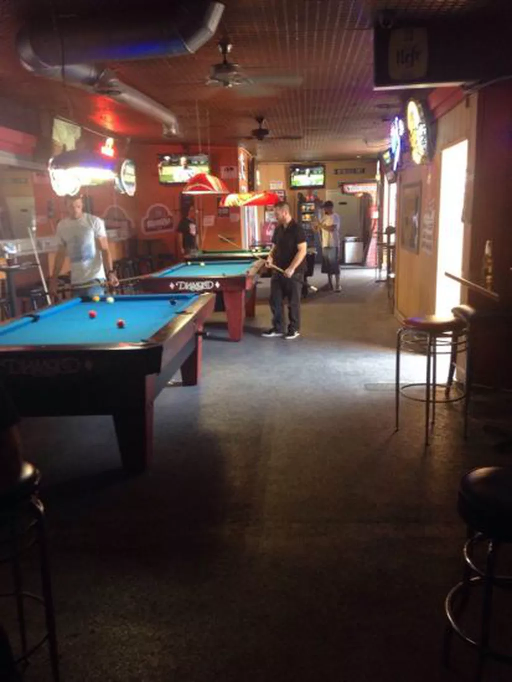 Goat Hill Tavern | Play pool in Costa Mesa, CA | ChalkySticks - Find ...