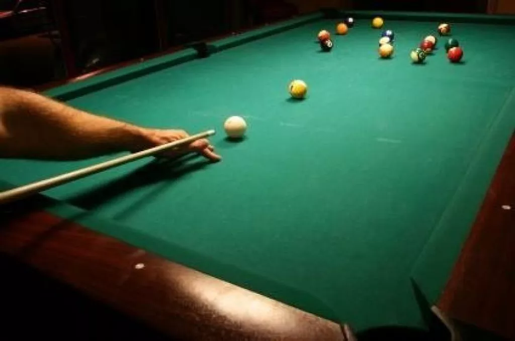 Max's Pool Hall | Play pool in Lafayette, LA | ChalkySticks - Find ...