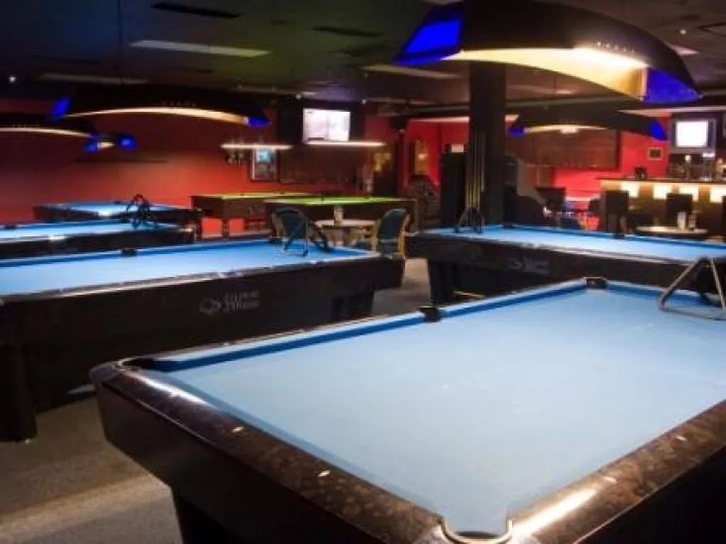 Escape Pool Bar | Play pool in Uxbridge, England | ChalkySticks - Find ...