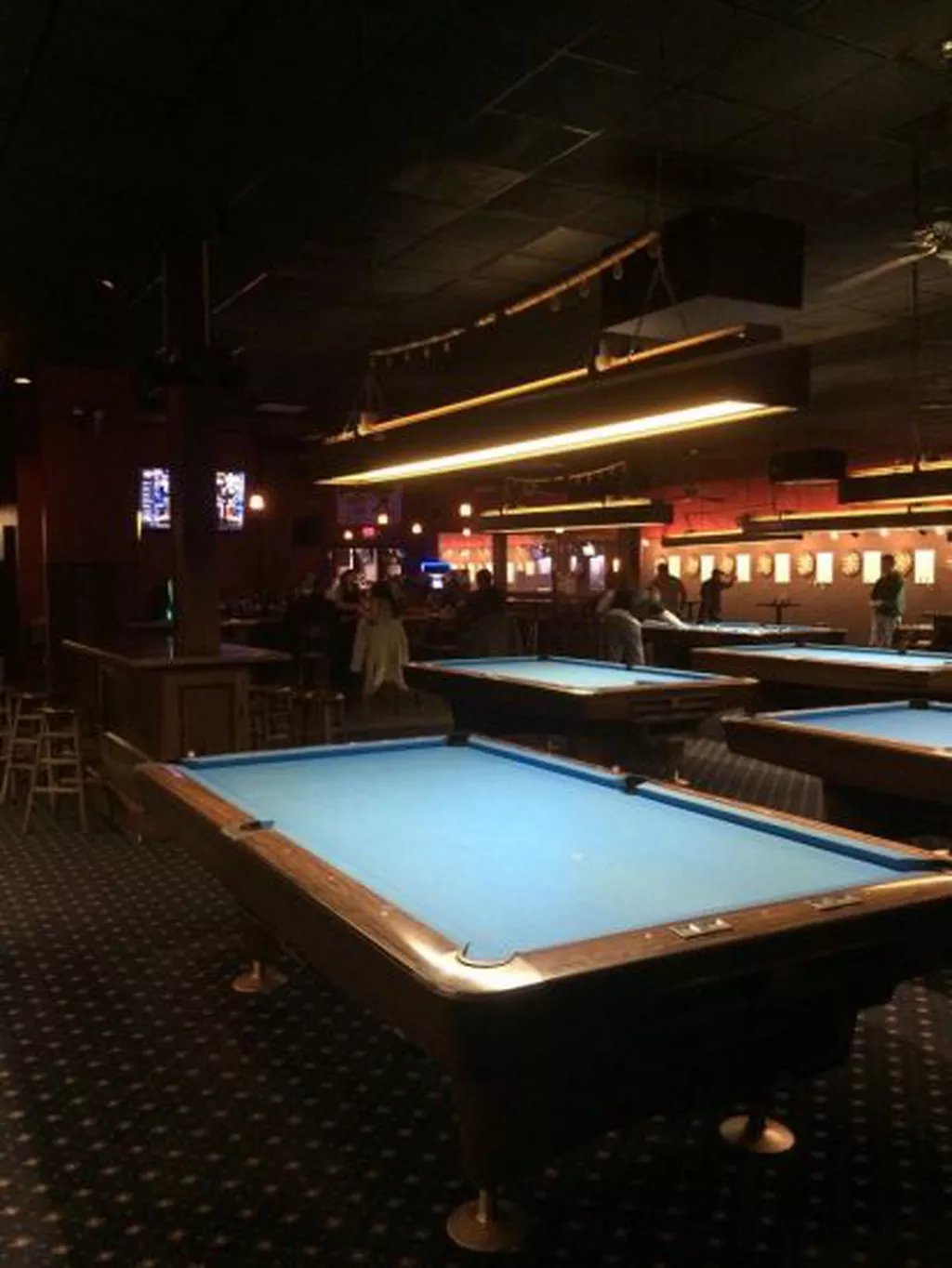 Street Lights Billiards Academy | Play pool in Annandale, VA ...