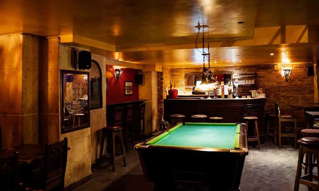 The Freedom Pub | Play pool in Paris, IDF | ChalkySticks - Find, Play ...