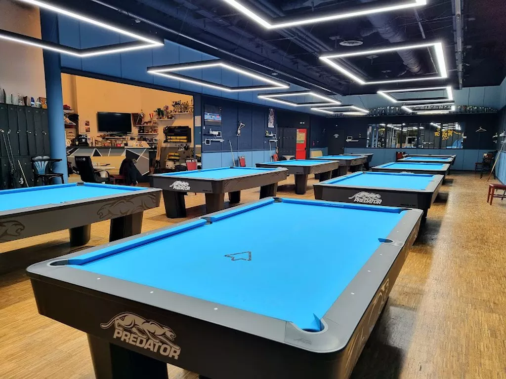 Rush Bar | Play pool in Paris, IDF | ChalkySticks - Find, Play, and ...