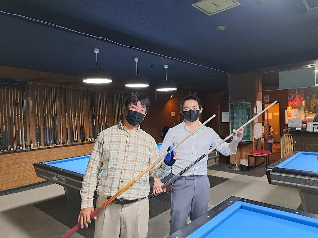 コビービリヤード | Play pool in Nakano City, Tokyo | ChalkySticks