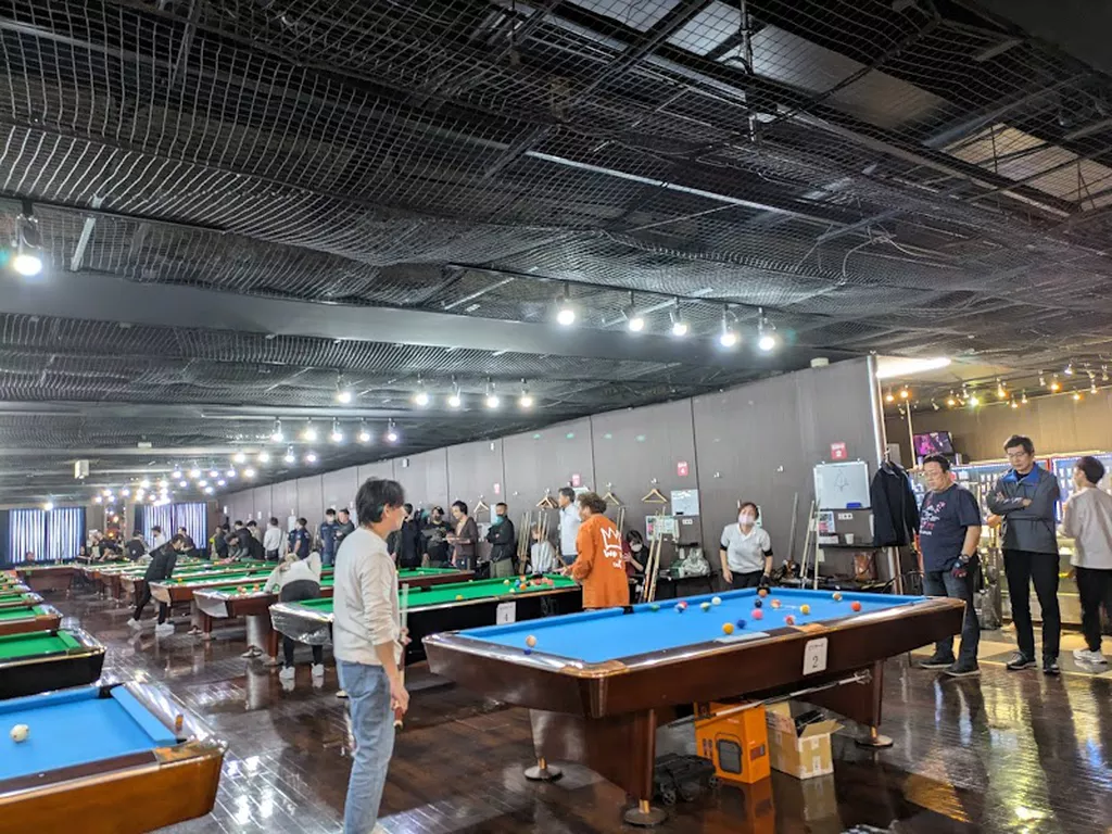 カリフォルニアビリヤード | Play pool in Isesaki, Gunma