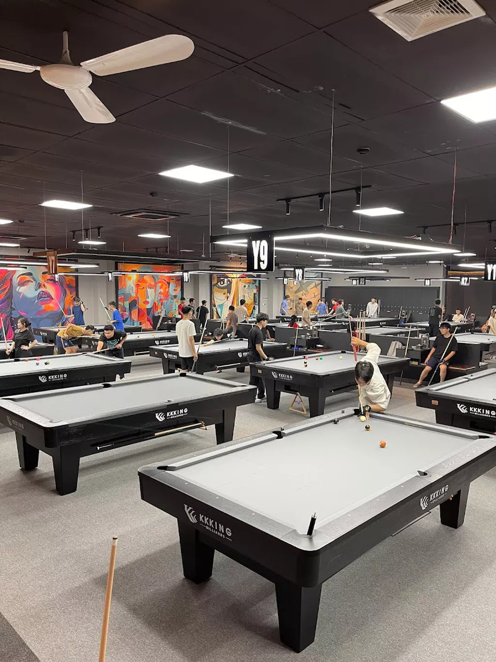 May Billiard Arena - 170 Đ.La Thành, Đống Đa | Play pool in Ô Chợ Dừa ...
