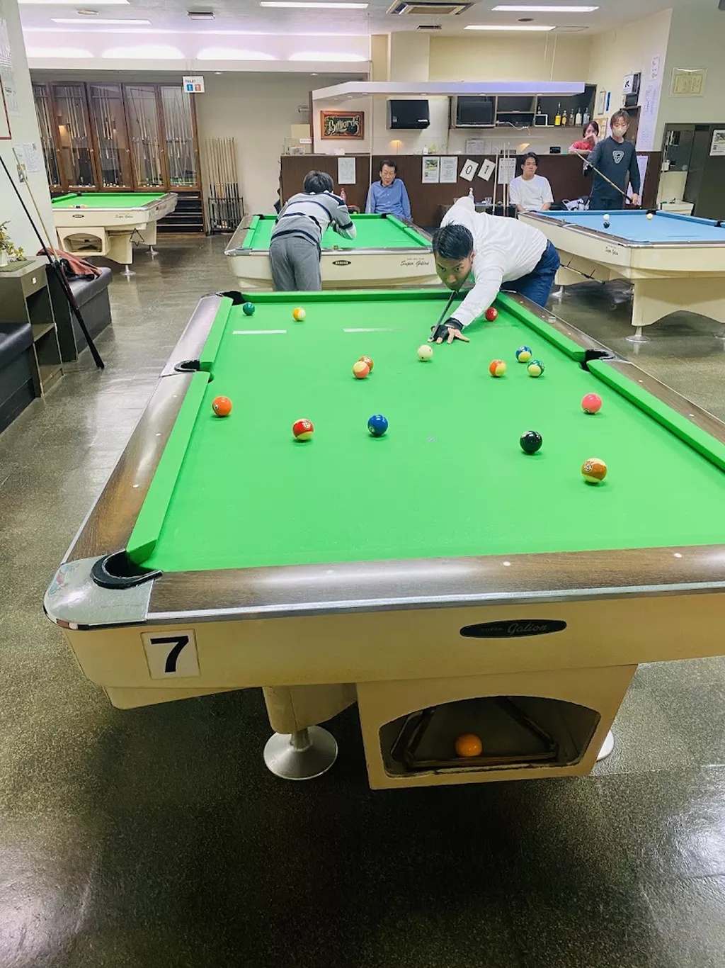 ビリヤード Hiro HERO(静岡県) ビリヤード場ガイド - ビリヤード・ウォーカー ビリヲカ