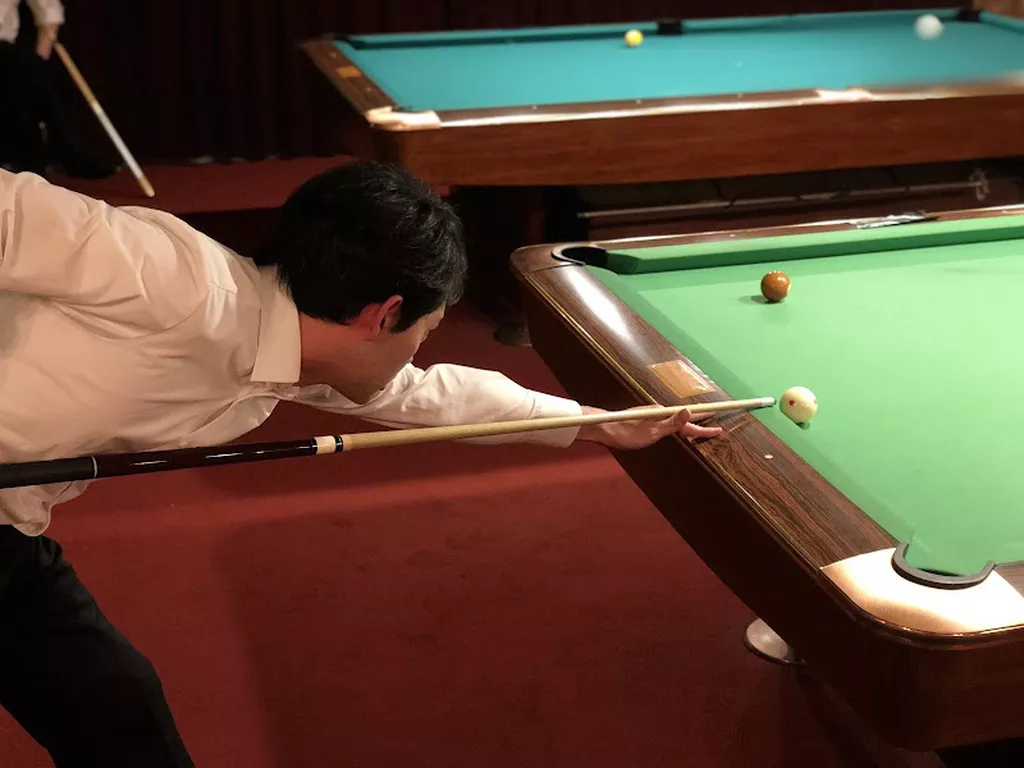 POOL LOUNGE Imperial - インペリアル | Play pool in Chiyoda City