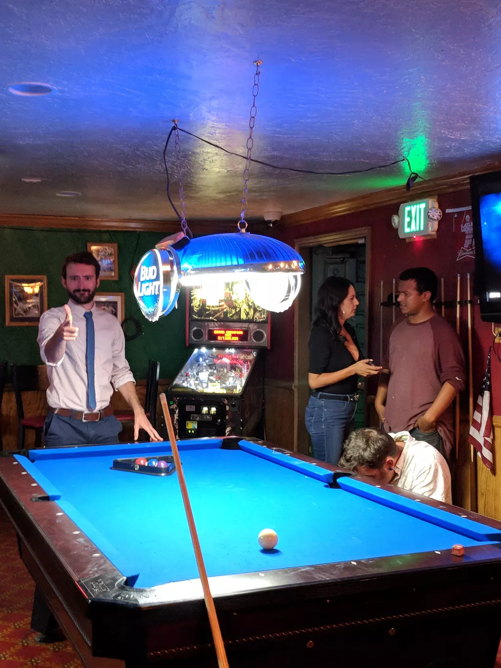 Harvey's Sports Bar | Play pool in Anaheim, CA | ChalkySticks - Find ...