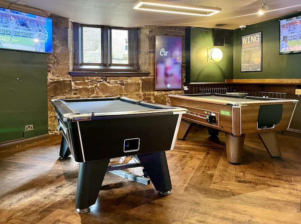 Legends Sports Bar, Aberdeen | Play pool in Aberdeen, Scotland ...