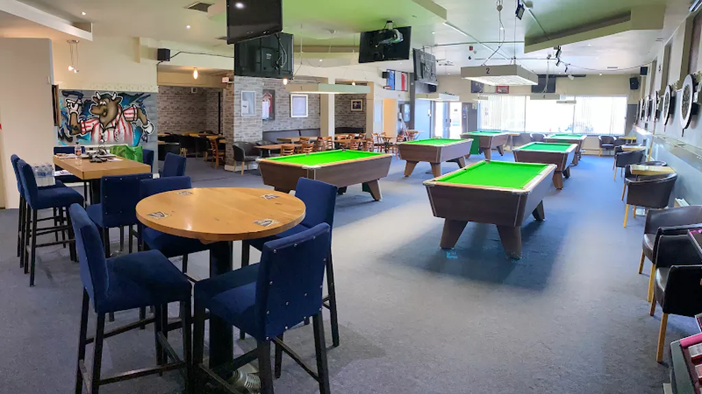 Stack Pool Kidderminster 8 Ball and Arrows | Play pool in Kidderminster, England | ChalkySticks ...