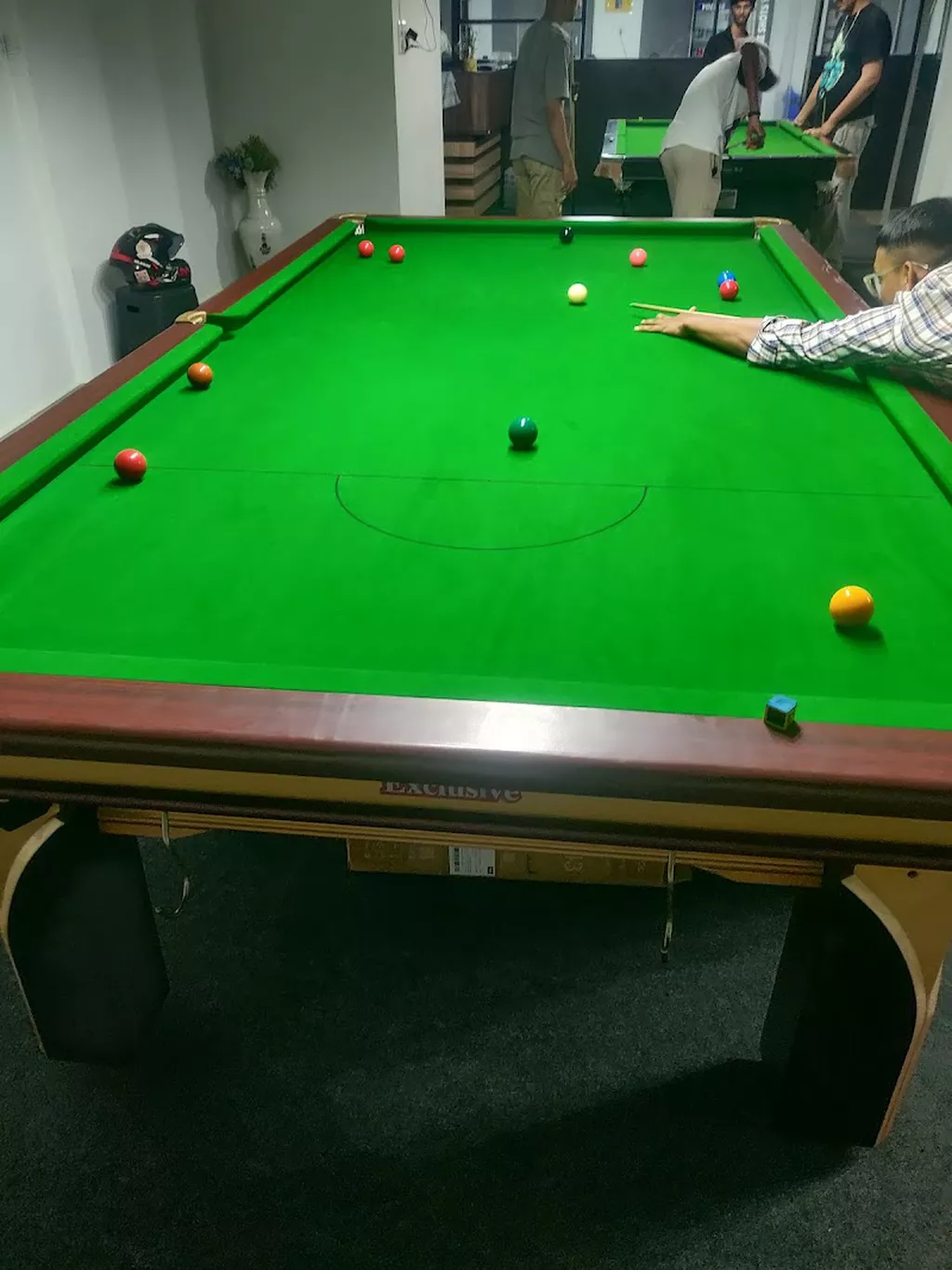 Breakpoint Billiards | Play pool in Nagpur, MH | ChalkySticks - Find ...
