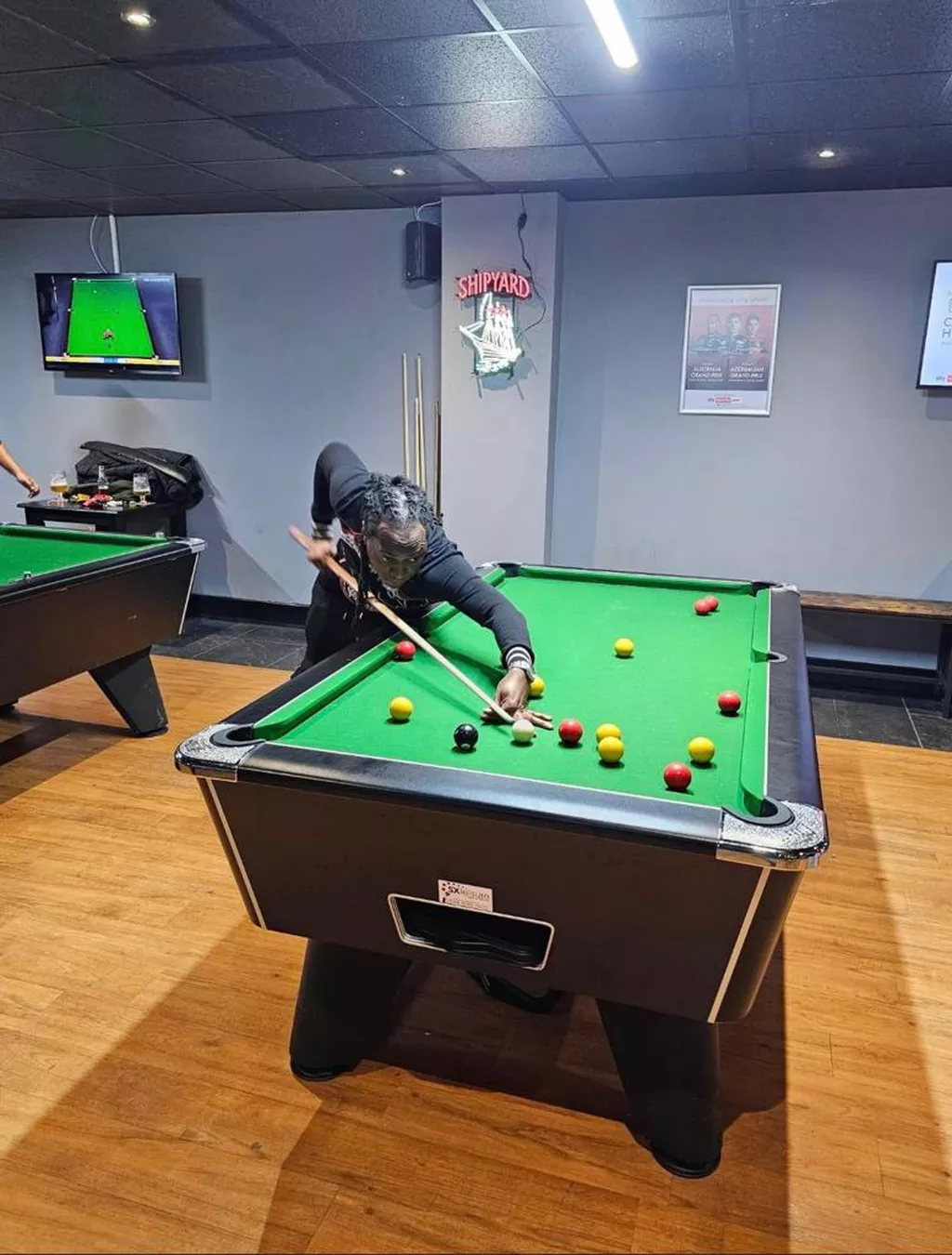 Legends Sports Bar | Play pool in Bedford, England | ChalkySticks ...