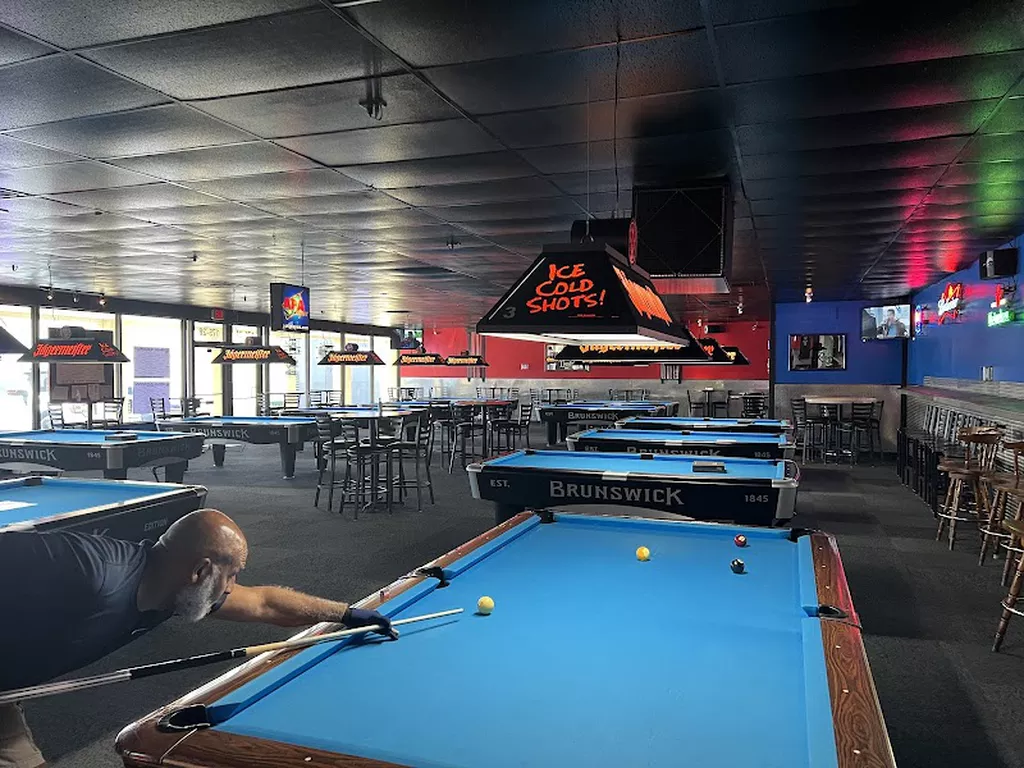 Solids & Stripes Billiards | Play pool in Orange Park, FL ...