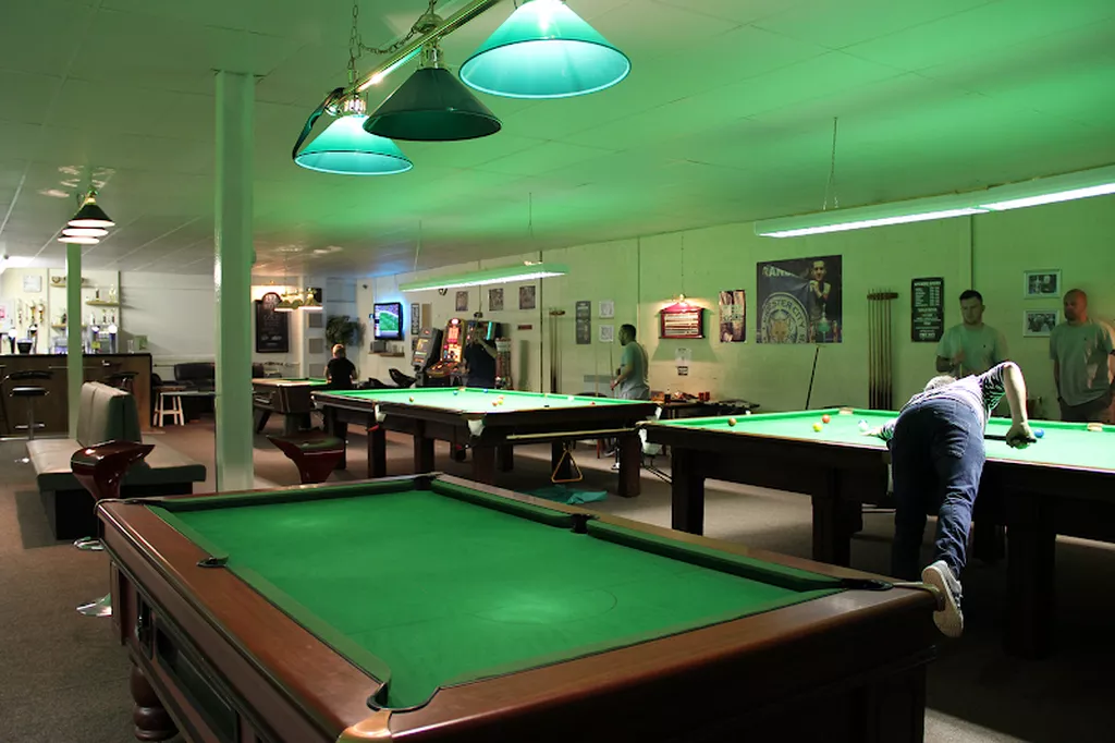 Mega Break pool hall Corby | Play pool in Corby, England | ChalkySticks ...