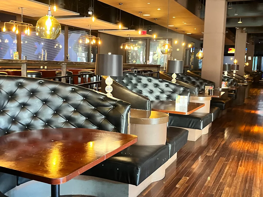 Lucky Strike | Play pool in Orange, CA | ChalkySticks – Find, Play