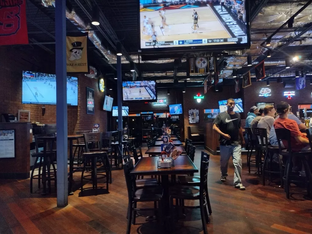 Kickback Jack's | Play pool in Greensboro, NC | ChalkySticks - Find ...