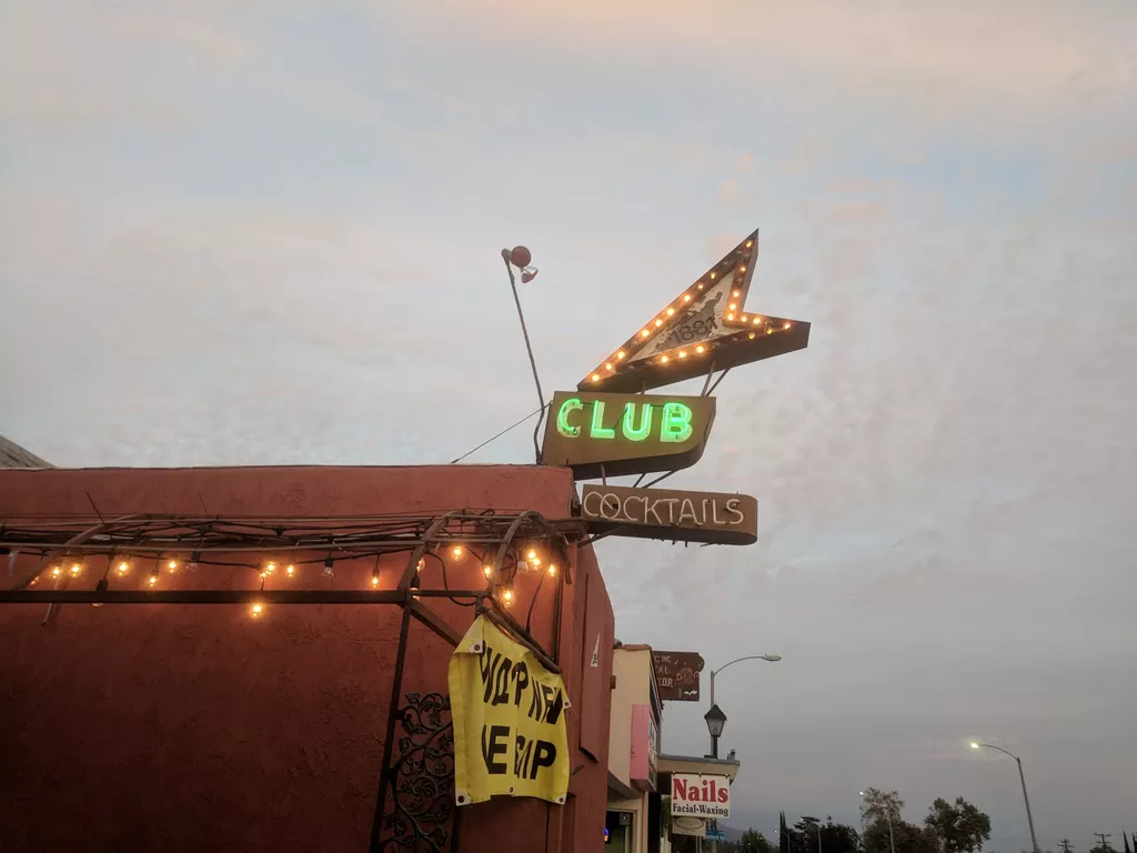 ジャンク品　パチンコ台　POOL du BAR 1881 Club | Play pool in Pasadena, CA | ChalkySticks - Find, Play