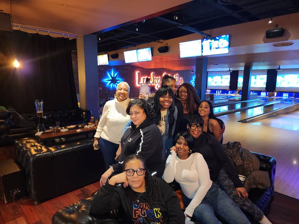 Lucky Strike | Play pool in Philadelphia, PA | ChalkySticks - Find