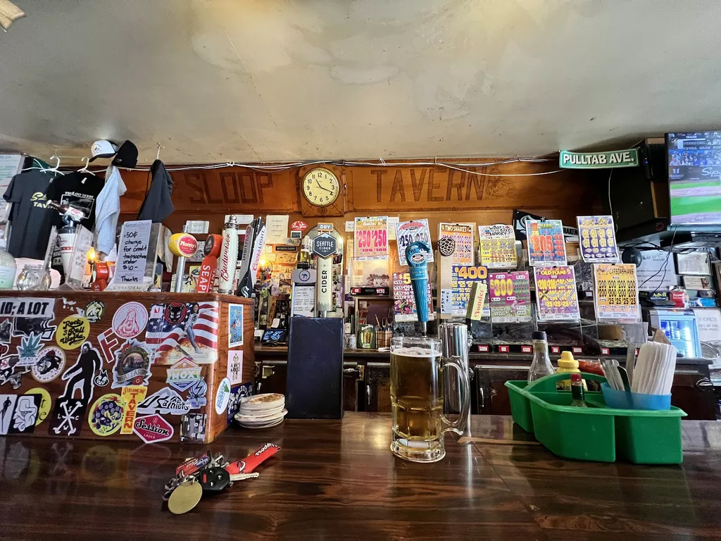 The Sloop Tavern | Play pool in Seattle, WA | ChalkySticks - Find, Play ...