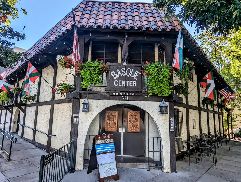 Basque Center | Play pool in Boise, ID | ChalkySticks - Find, Play, and ...