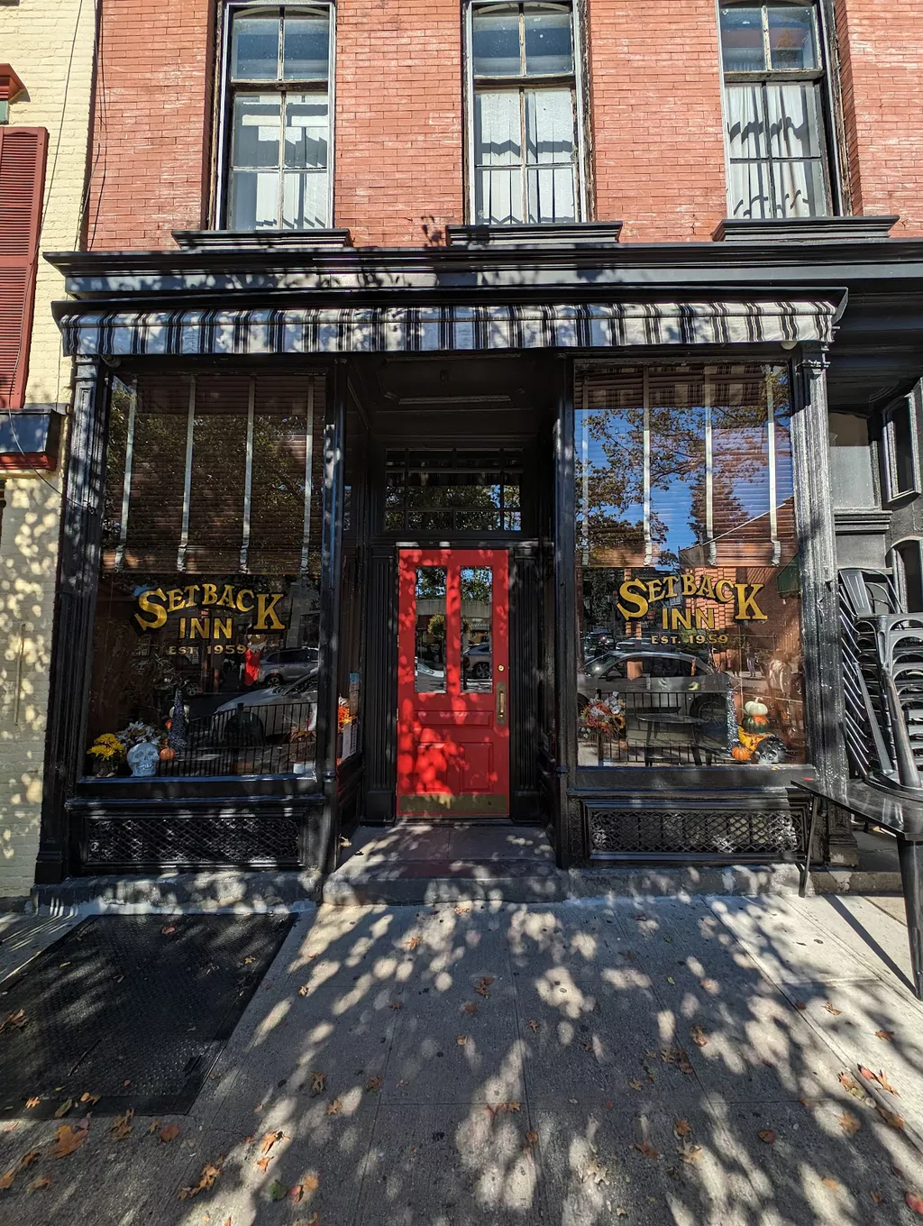 Set Back Inn | Play pool in Tarrytown, NY | ChalkySticks - Find, Play ...