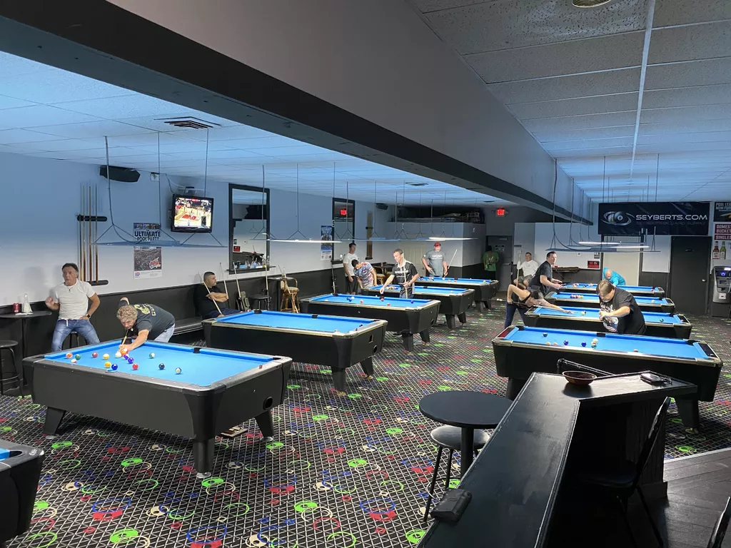 Grover's | Play pool in West Palm Beach, FL | ChalkySticks - Find, Play ...