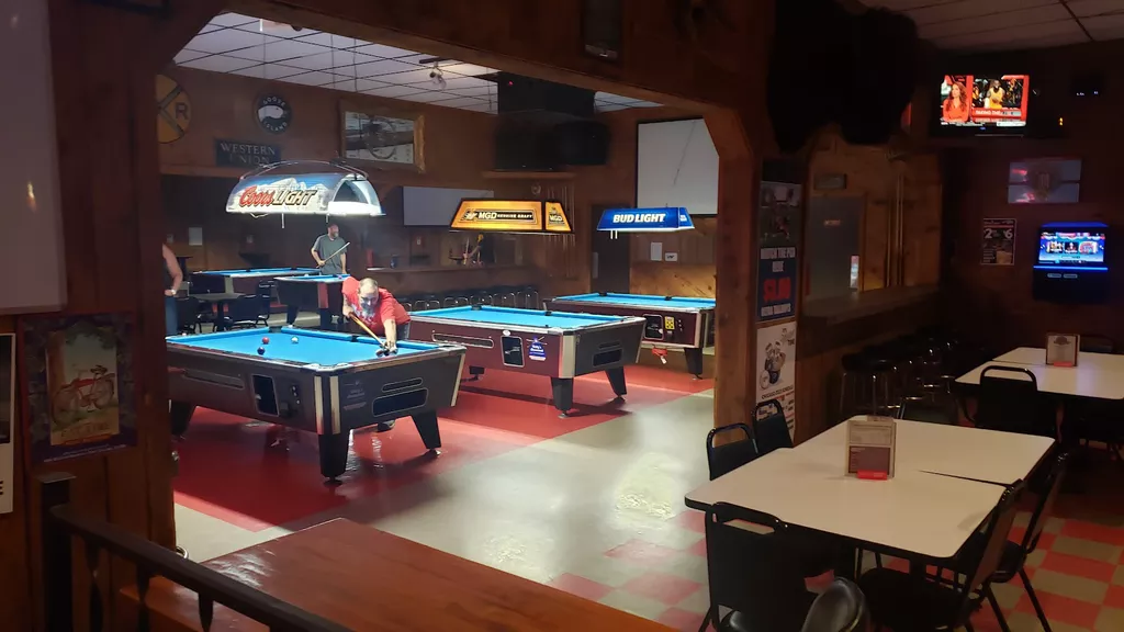 Union Station | Play pool in Cedar Rapids, IA | ChalkySticks - Find ...