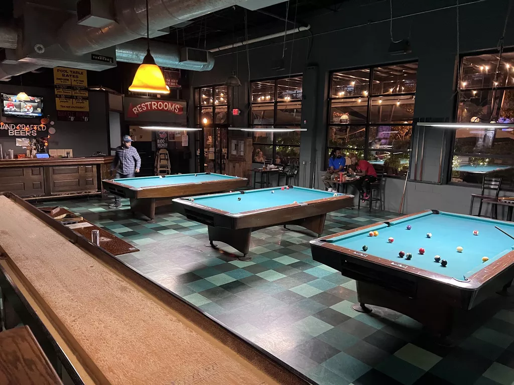 La Casa Sport Bar | Play pool in Atlanta, GA | ChalkySticks - Find ...