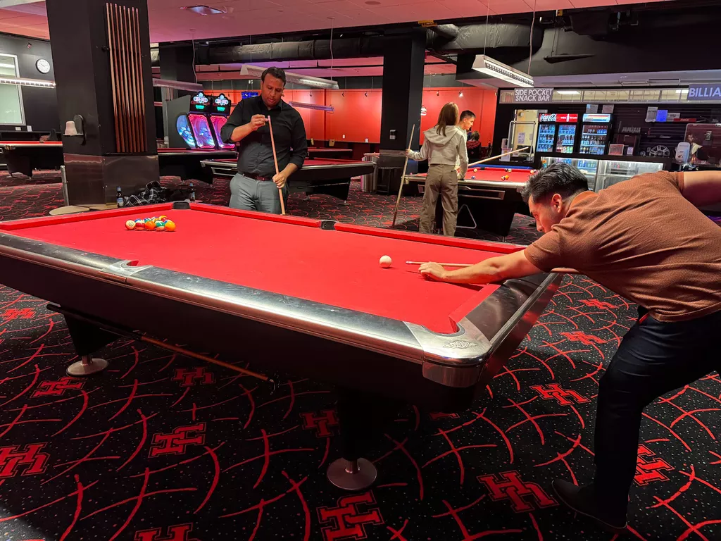 The Kickback Bar | Play pool in Houston, TX | ChalkySticks - Find, Play ...