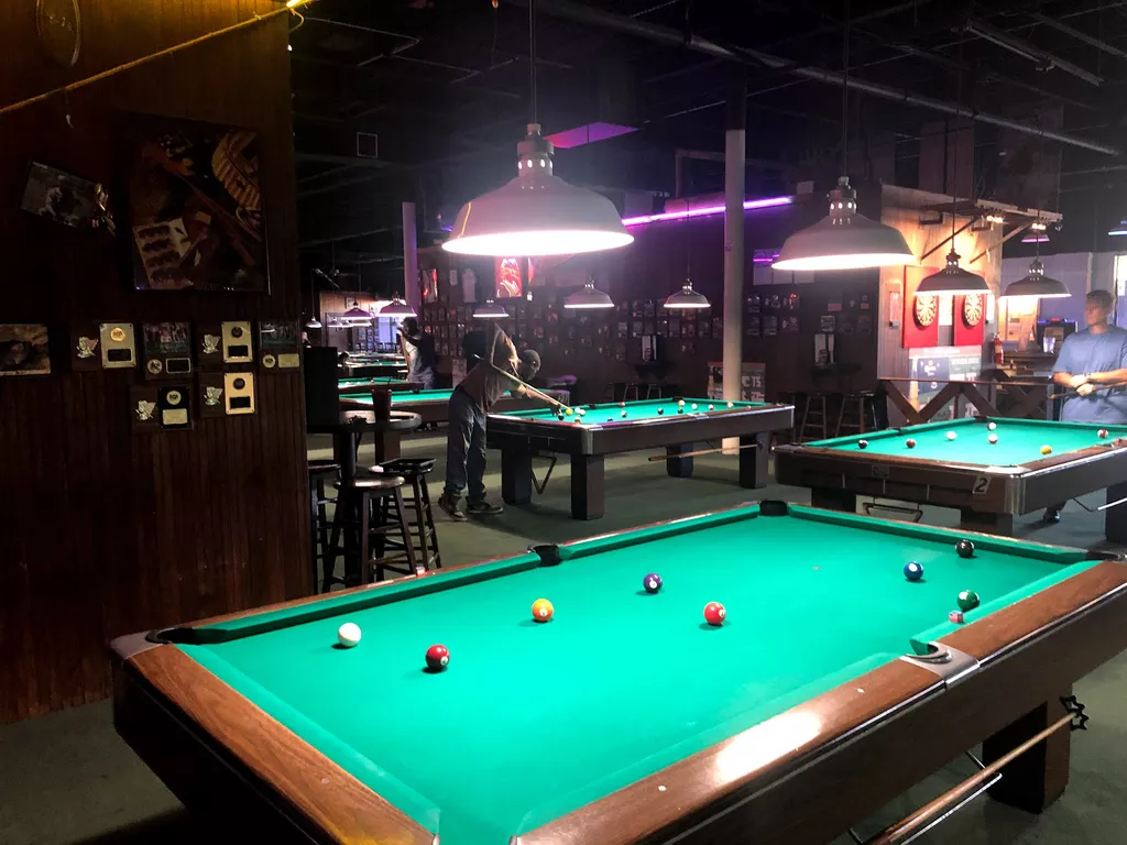 Parmer Lane Tavern | Play pool in Austin, TX | ChalkySticks - Find ...