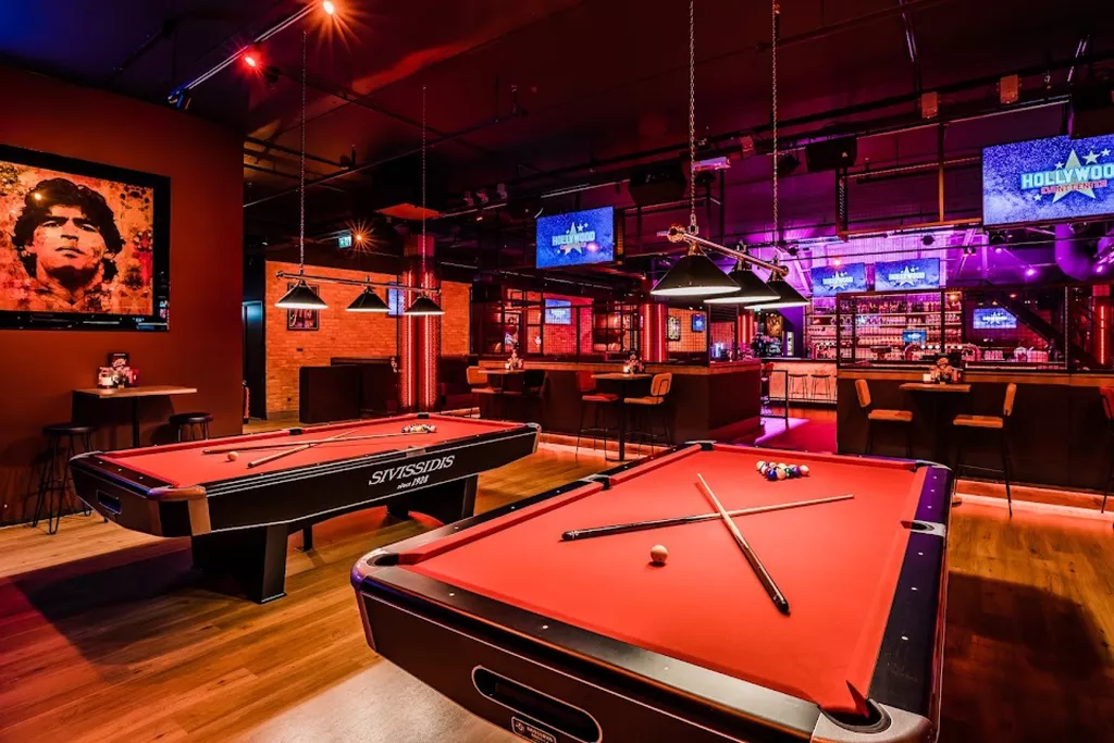 Subway Pool Cafe | Play pool in Rotterdam, ZH | ChalkySticks - Find ...