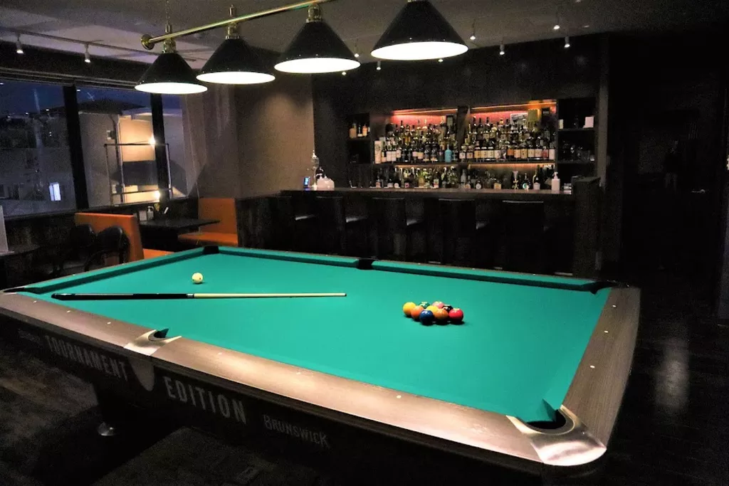 ダイニングレストラン TUKUNAGE ビリヤード＆ダーツ 枚方 | Play pool