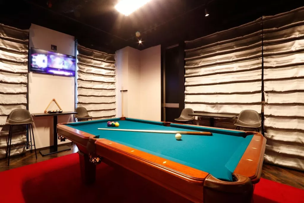 葛西撞人舎 3Cビリヤード場(Doujinsha Billiards & Pool) | Play pool