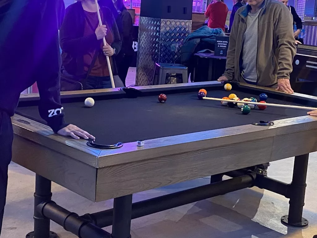 The Ball Room Sports Bar (Meadowbank) - Pool, Snooker & Darts Hall ...