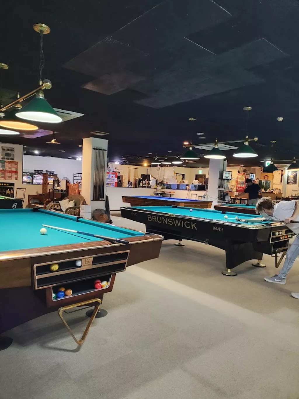 ビリヤード＆ダーツMJ | Play pool in Kashiwa, Chiba