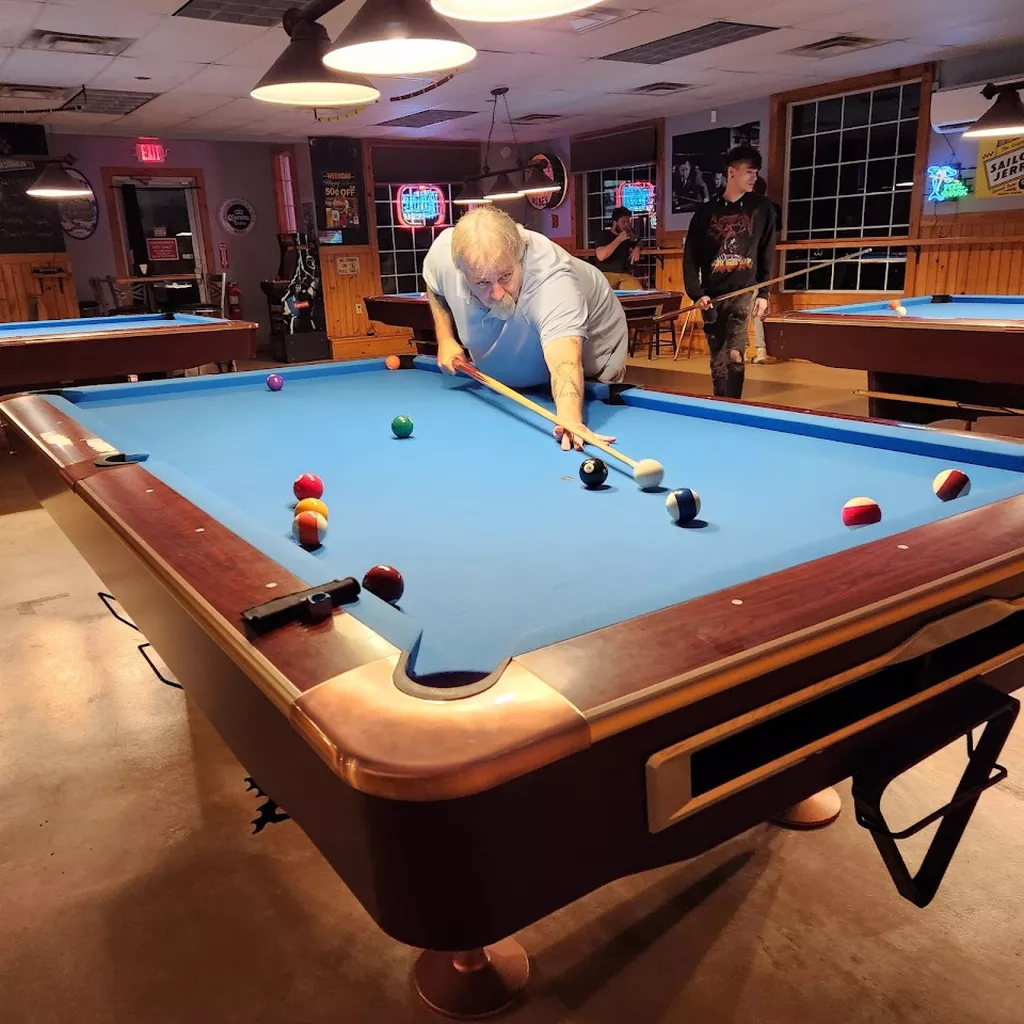 Players Billiards and Bar | Play pool in Bridgton, ME | ChalkySticks ...