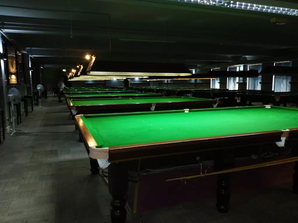 Cuetopia - Kettering Snooker Pool and sports bar | Play pool in