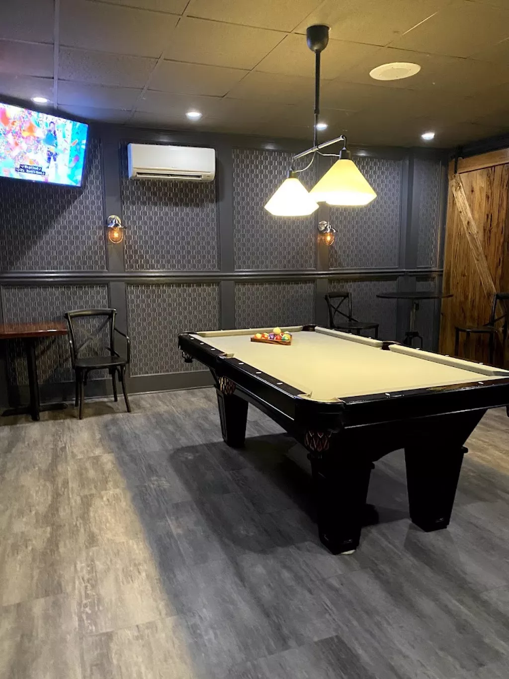 Garp & Fuss | Play pool in Winter Park, FL | ChalkySticks - Find, Play ...