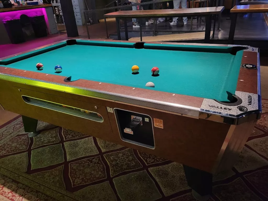 Bowlounge | Play pool in Dallas, TX | ChalkySticks - Find, Play, and ...