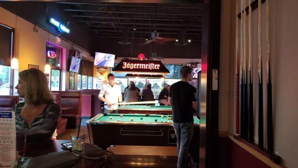 89 Sports Bar & Billiards | Play pool in Aloha, OR | ChalkySticks ...