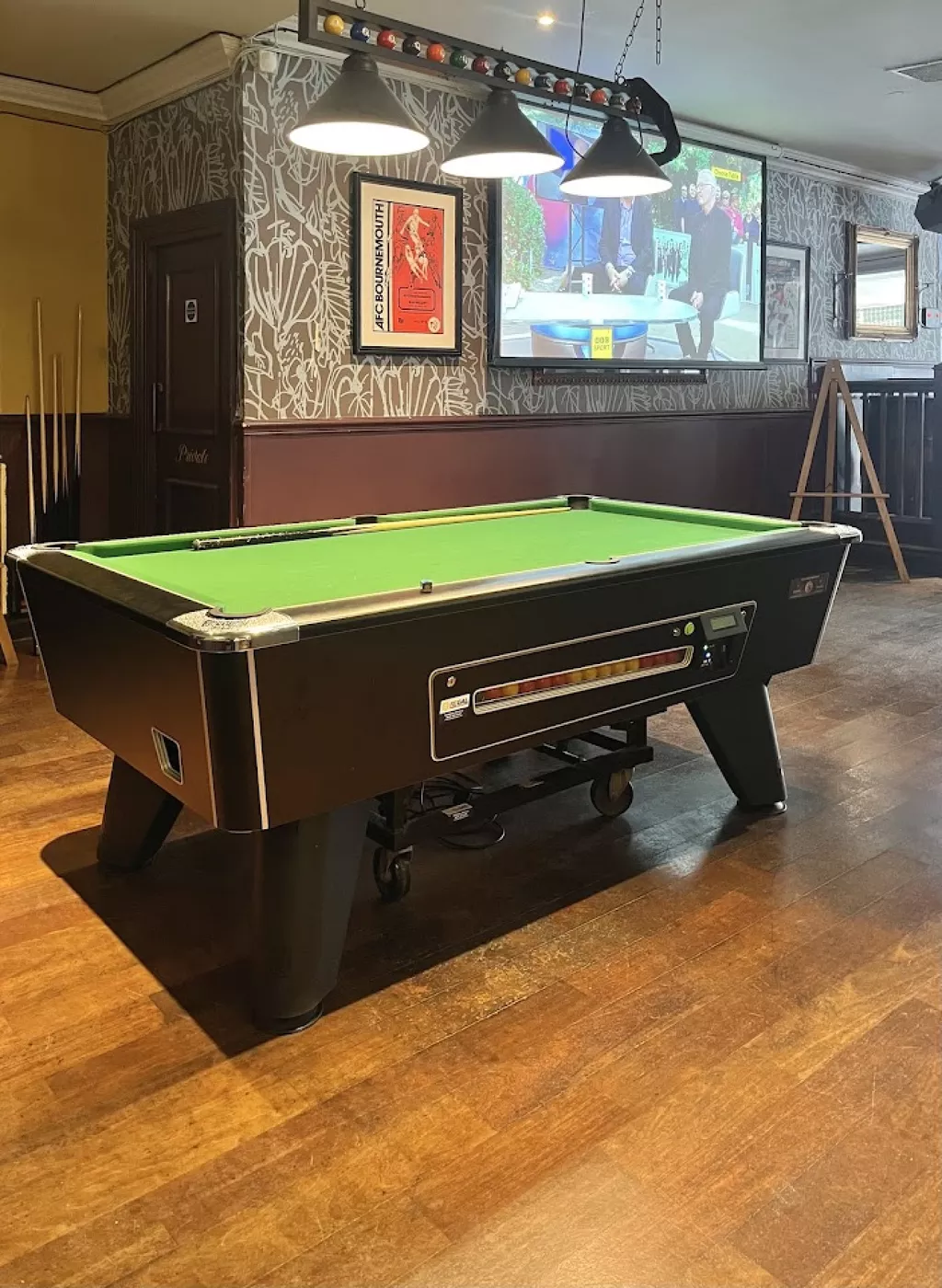The George Tapps | Play pool in Bournemouth, England | ChalkySticks ...