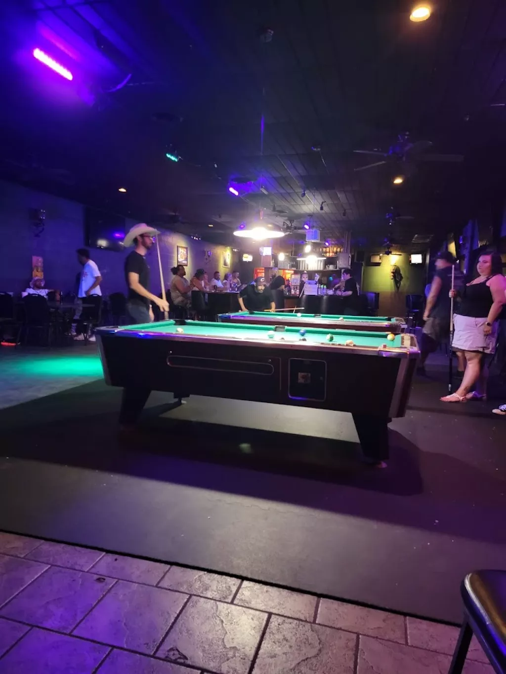 Moore's Pool Room | Play pool in Columbia, KY | ChalkySticks - Find ...