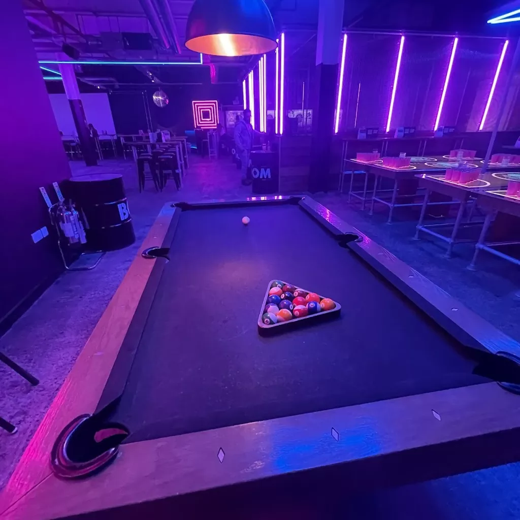 Boom Battle Bar Leeds | Play pool in Leeds, England | ChalkySticks ...