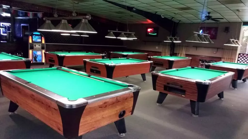Crossroads Social House | Play pool in Wytheville, VA | ChalkySticks ...