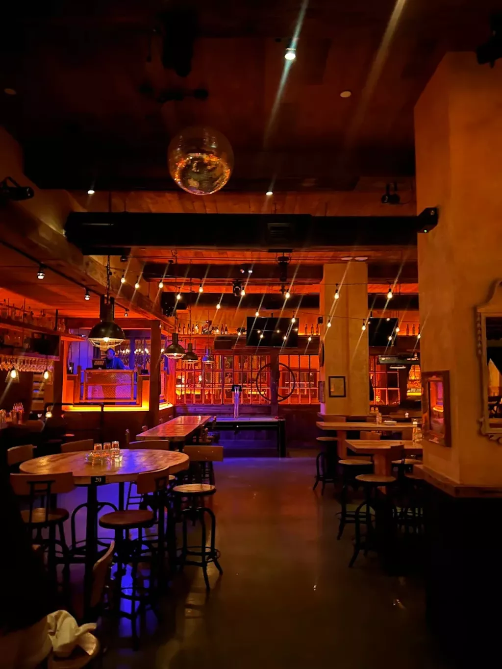 The Ripple Room | Play pool in New York, NY | ChalkySticks - Find, Play ...