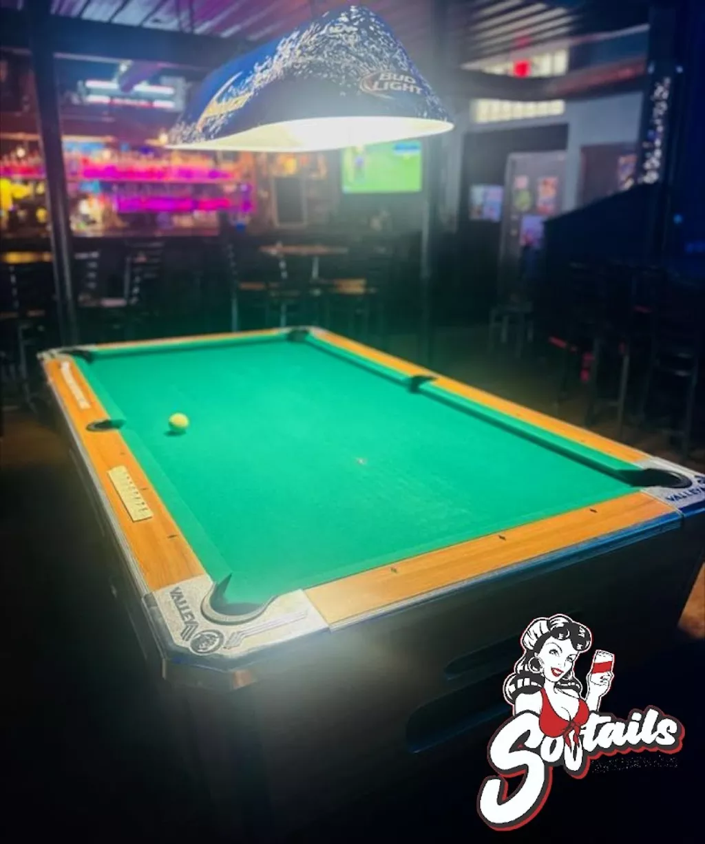 Mix Ultralounge | Play pool in Springfield, MO | ChalkySticks - Find ...