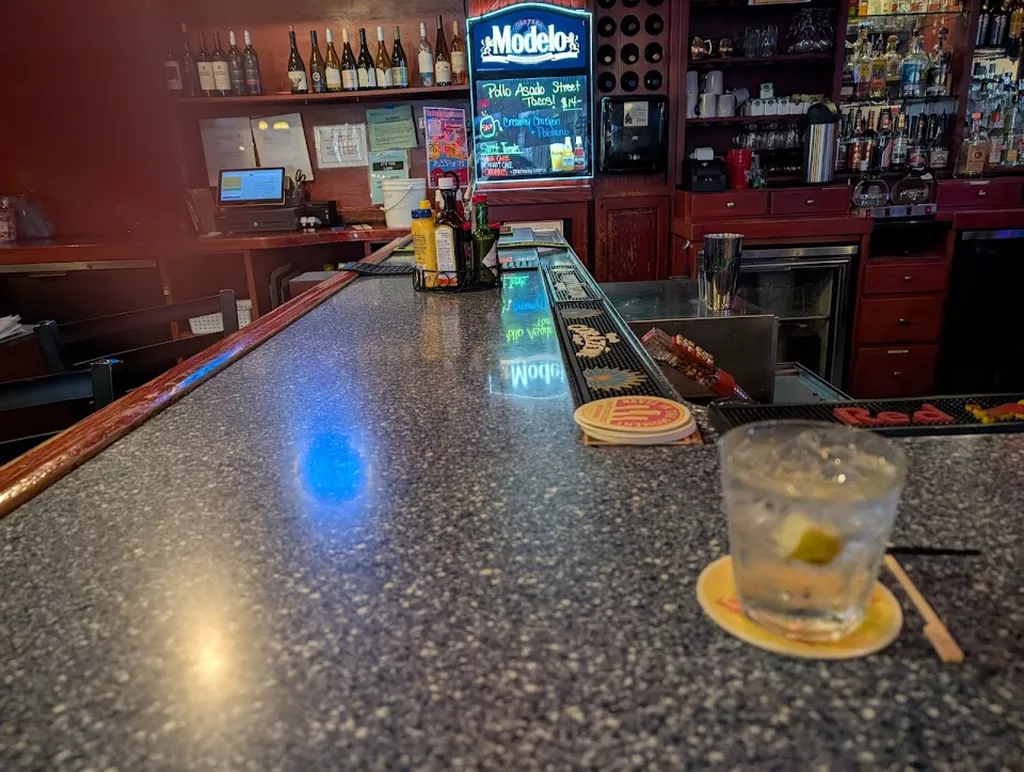 The Oasis Bar & Grill | Play pool in Sequim, WA | ChalkySticks - Find ...