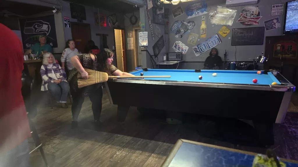 Fraternal Order of Eagles, 2116 | Play pool in Longview, WA ...